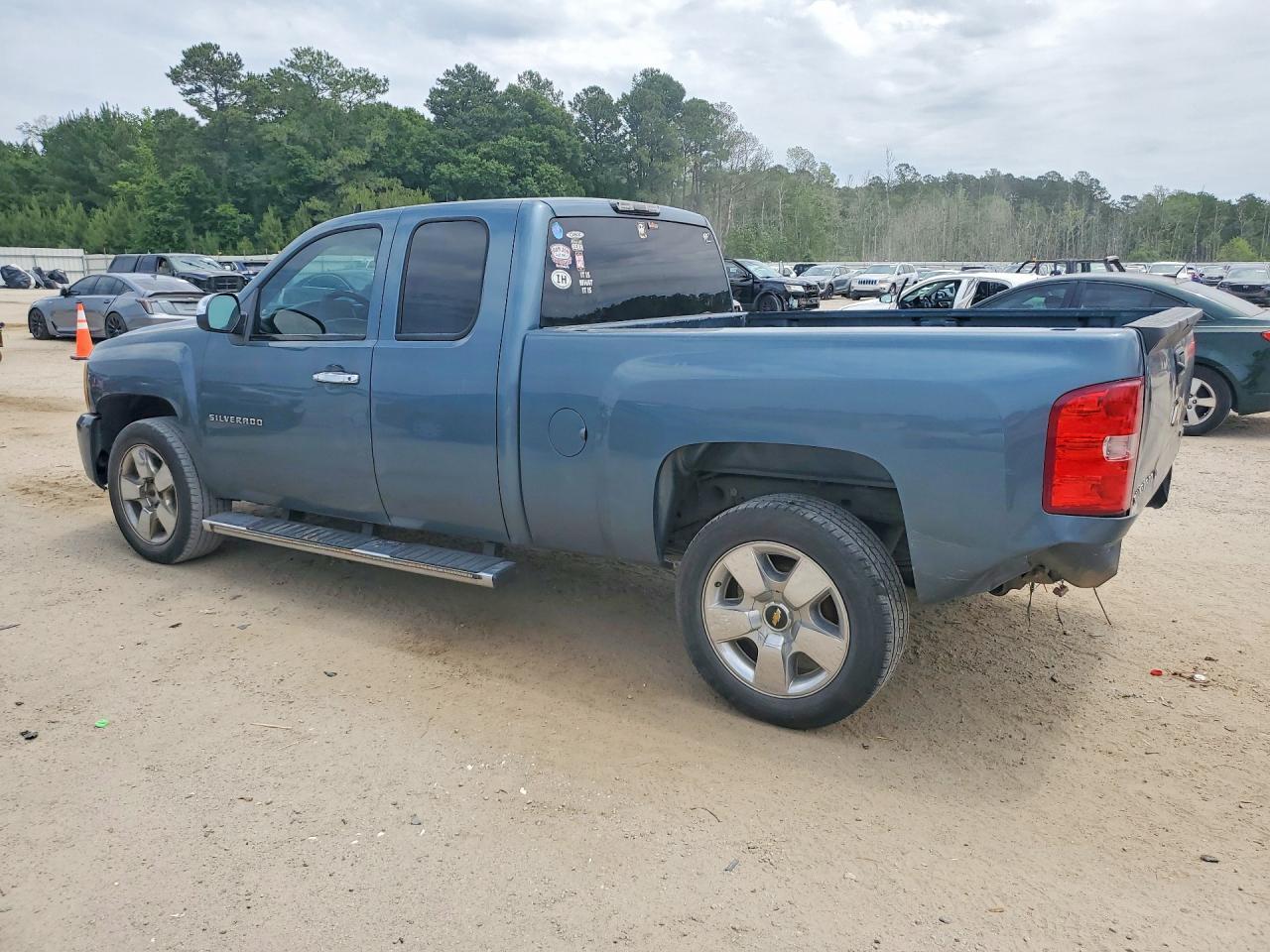 2011 CHEVROLET SILVERADO 1500