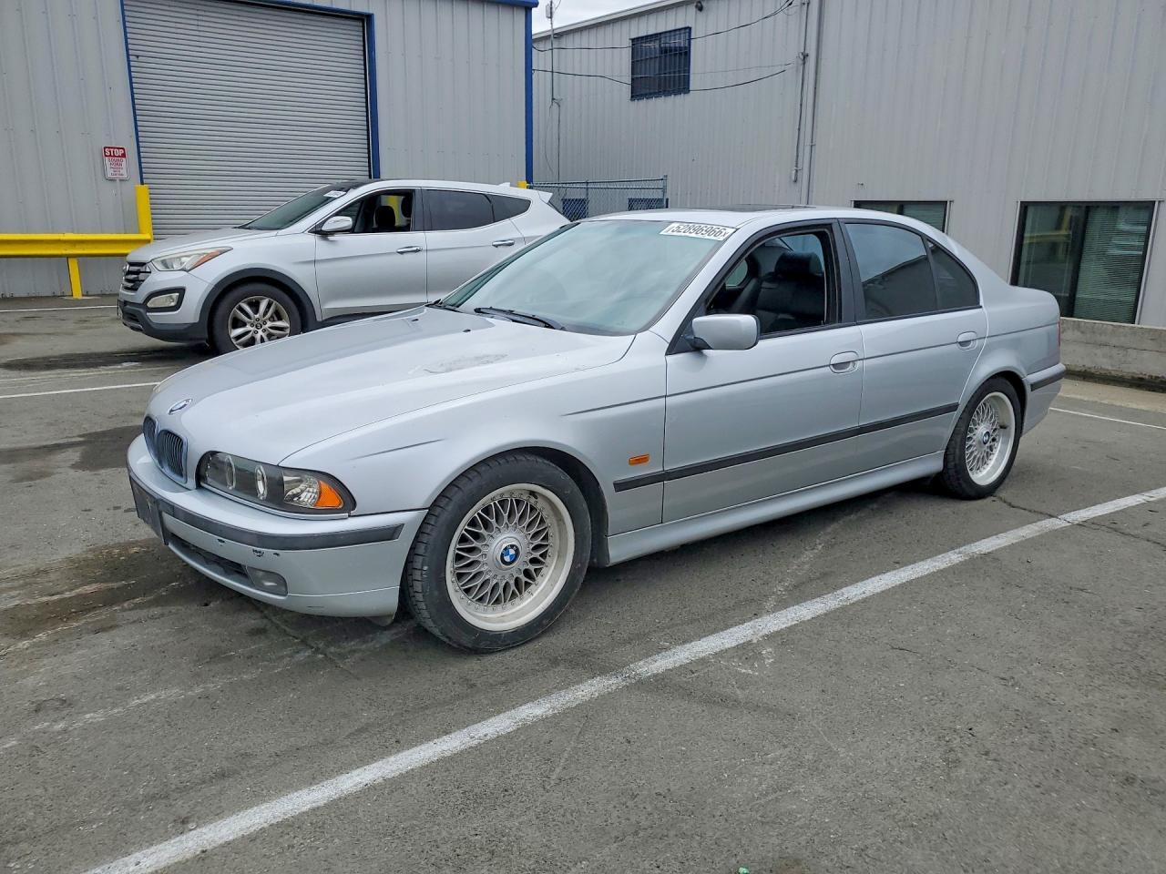 2000 BMW 5 series