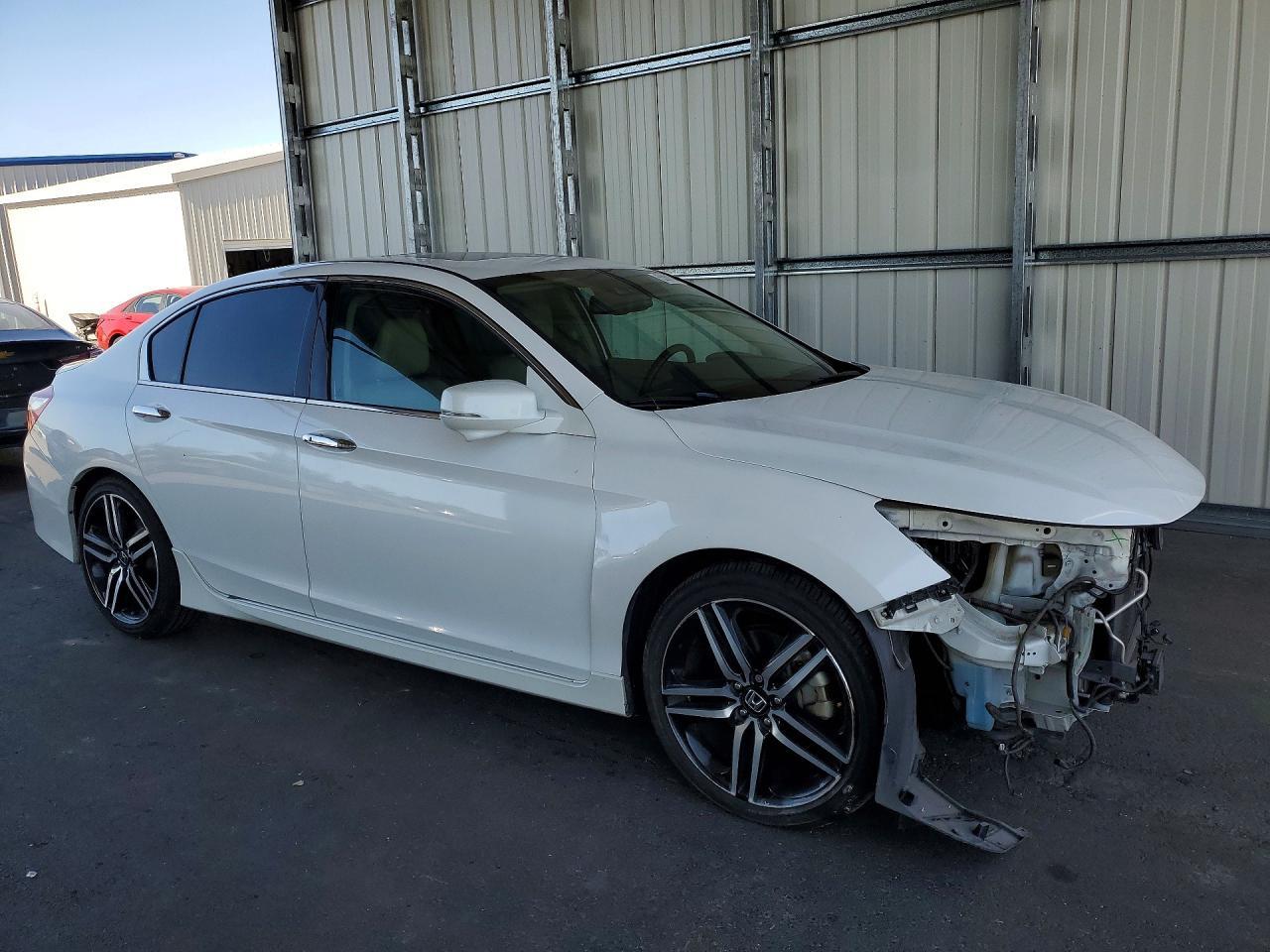 2016 HONDA ACCORD