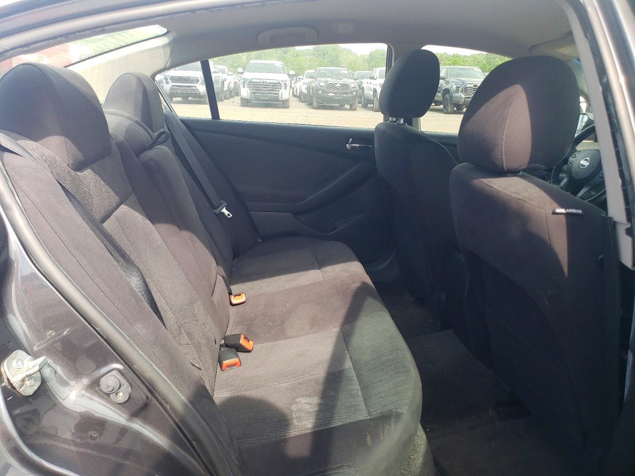 2012 NISSAN ALTIMA