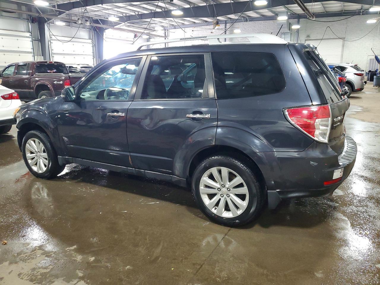 2011 SUBARU FORESTER