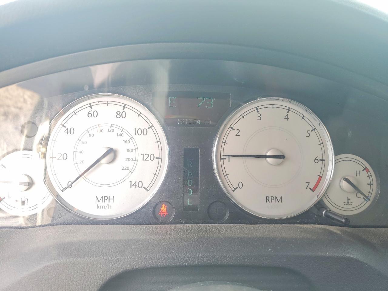 2005 CHRYSLER 300