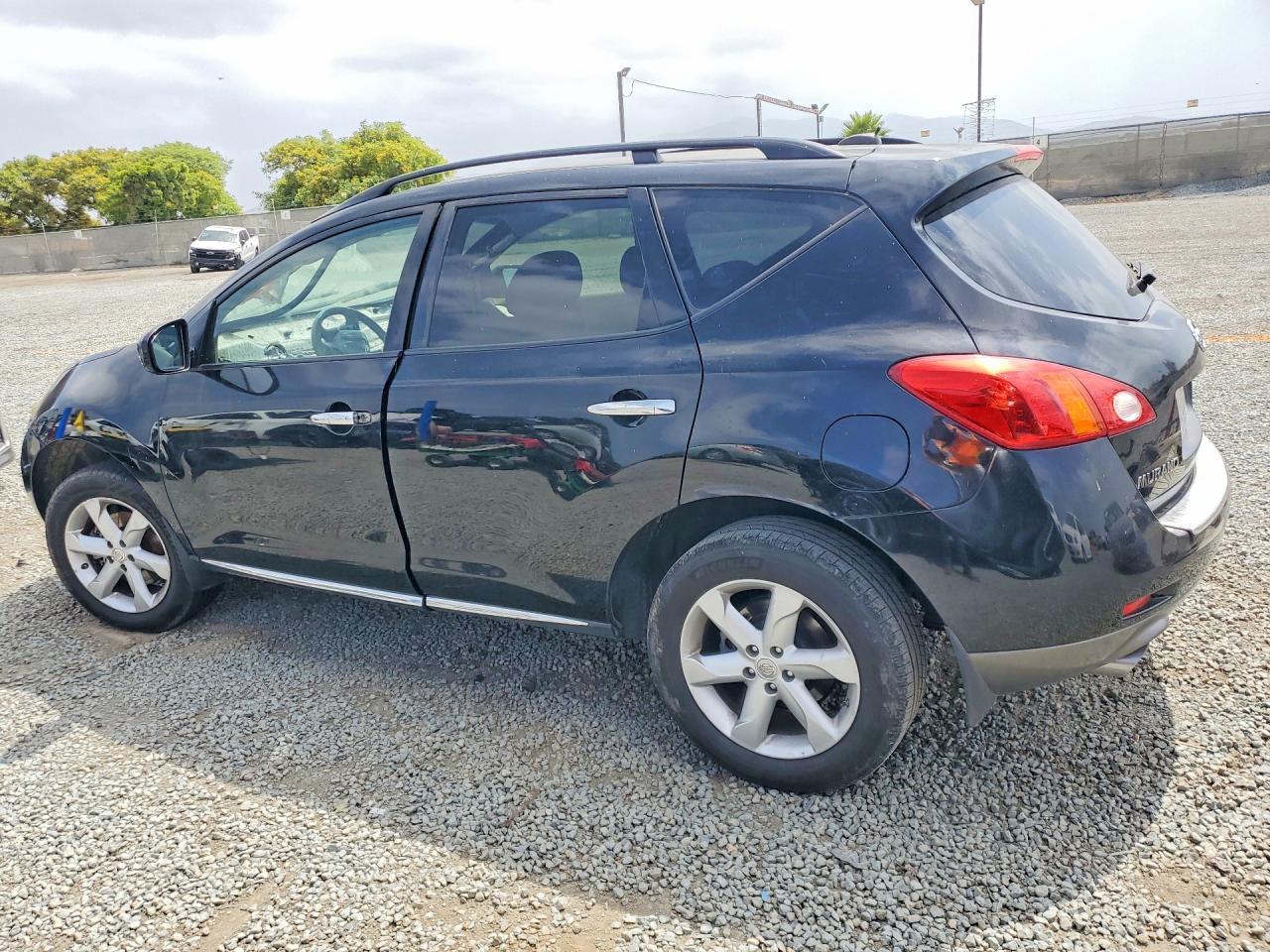 2010 NISSAN MURANO