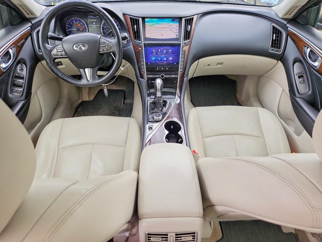 2015 INFINITI Q50