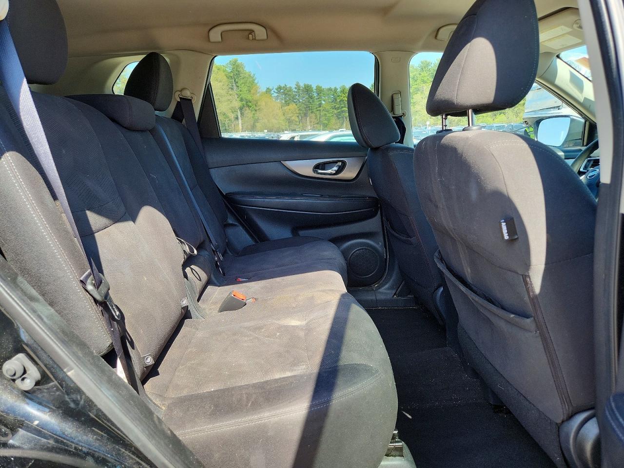 2016 NISSAN ROGUE