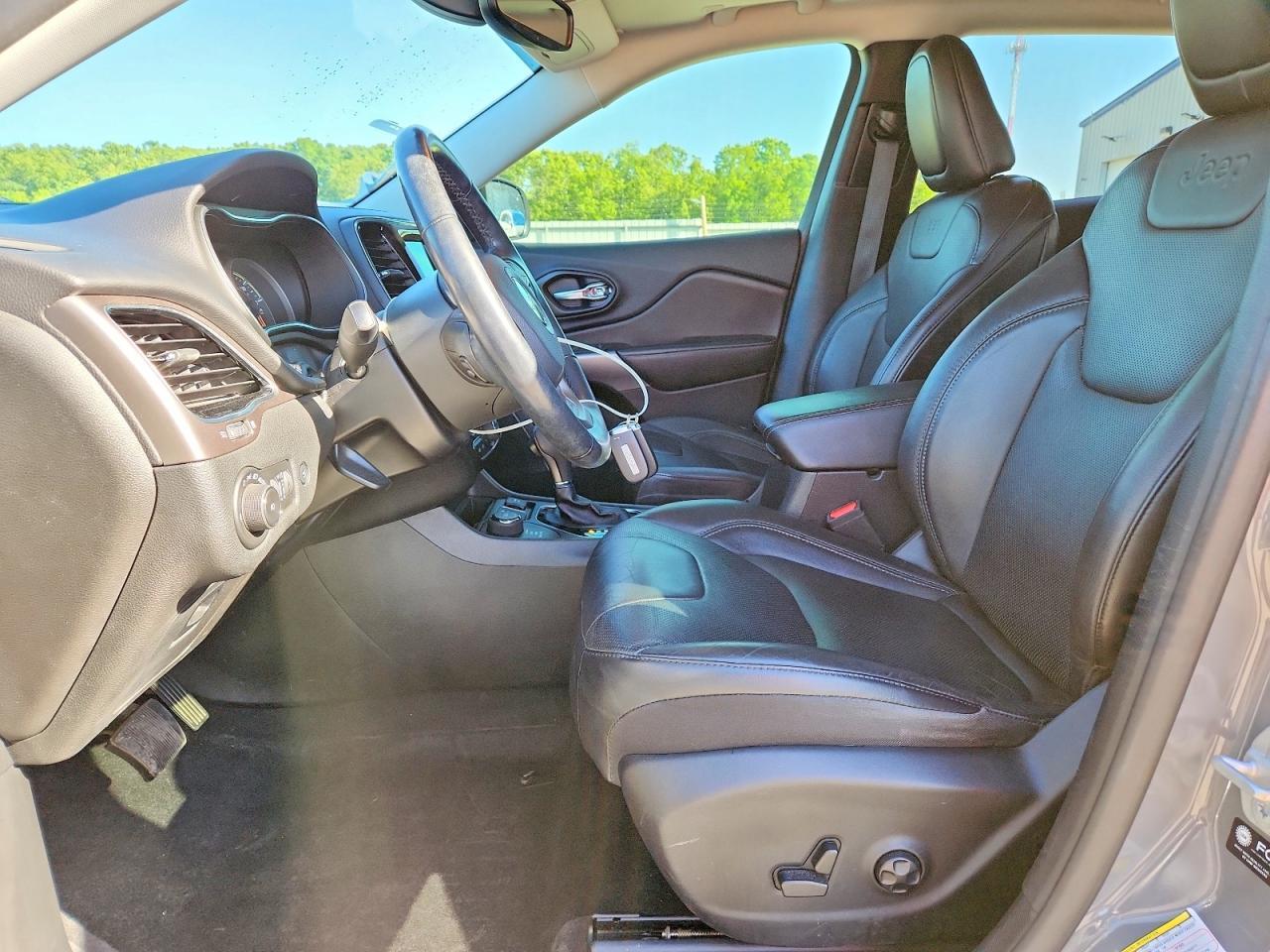 2021 JEEP CHEROKEE