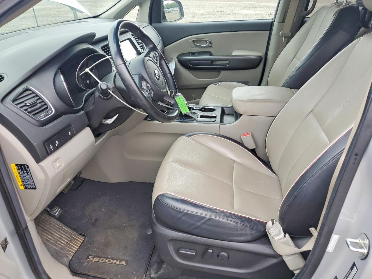 2019 KIA SEDONA