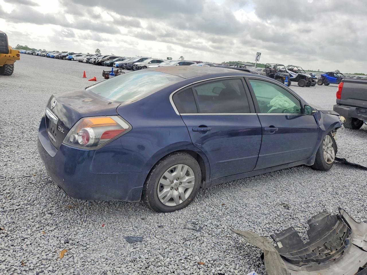 2011 NISSAN ALTIMA