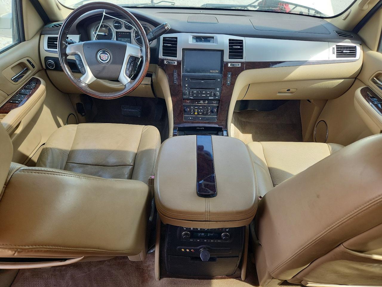 2009 CADILLAC ESCALADE