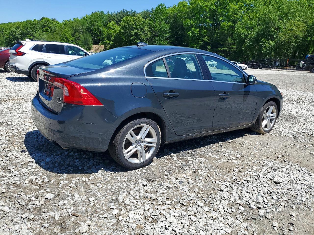 2015 VOLVO S60