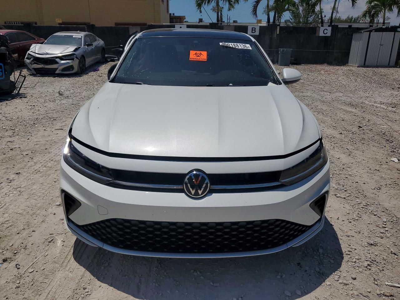 2025 VOLKSWAGEN JETTA