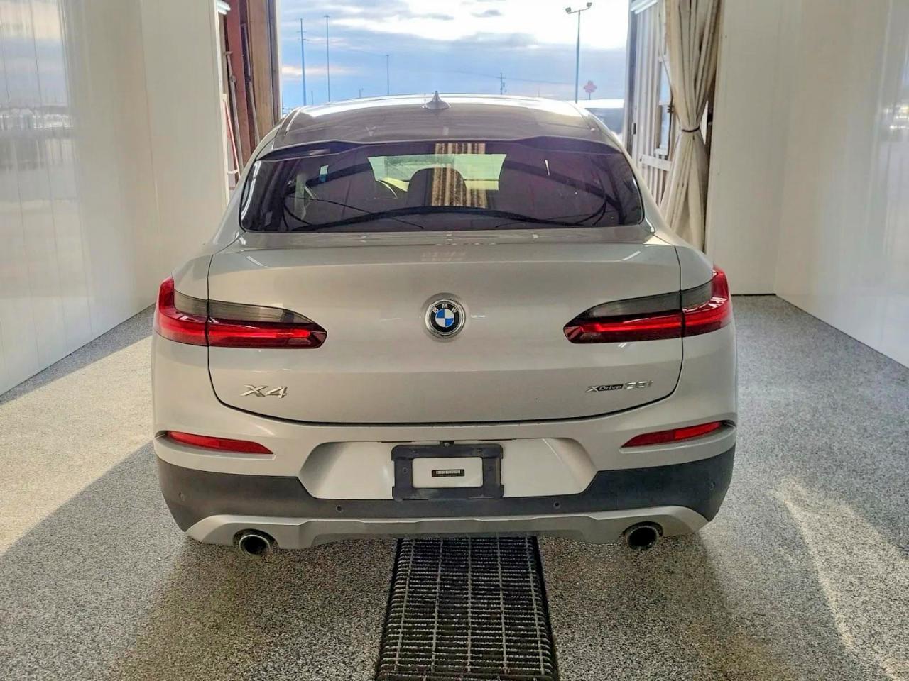 2021 BMW X4