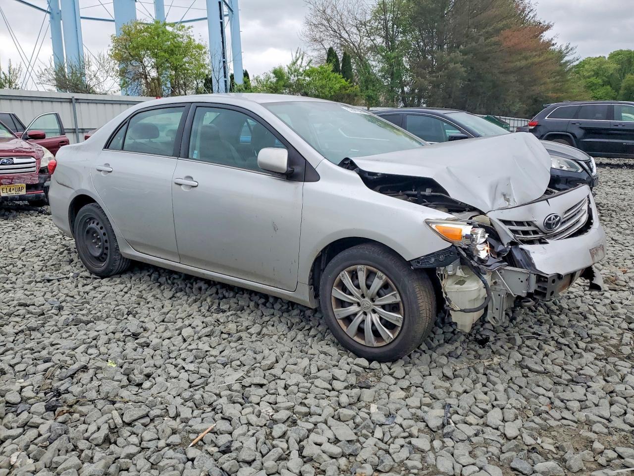 2013 TOYOTA COROLLA