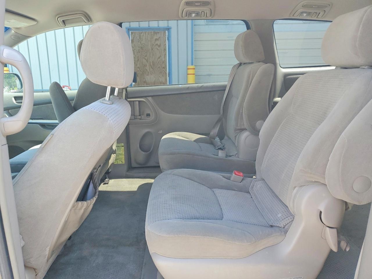 2006 TOYOTA SIENNA