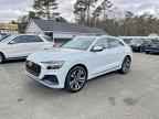 2020 AUDI Q8