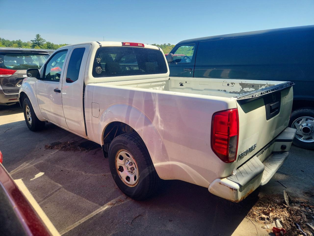 2017 NISSAN Frontier