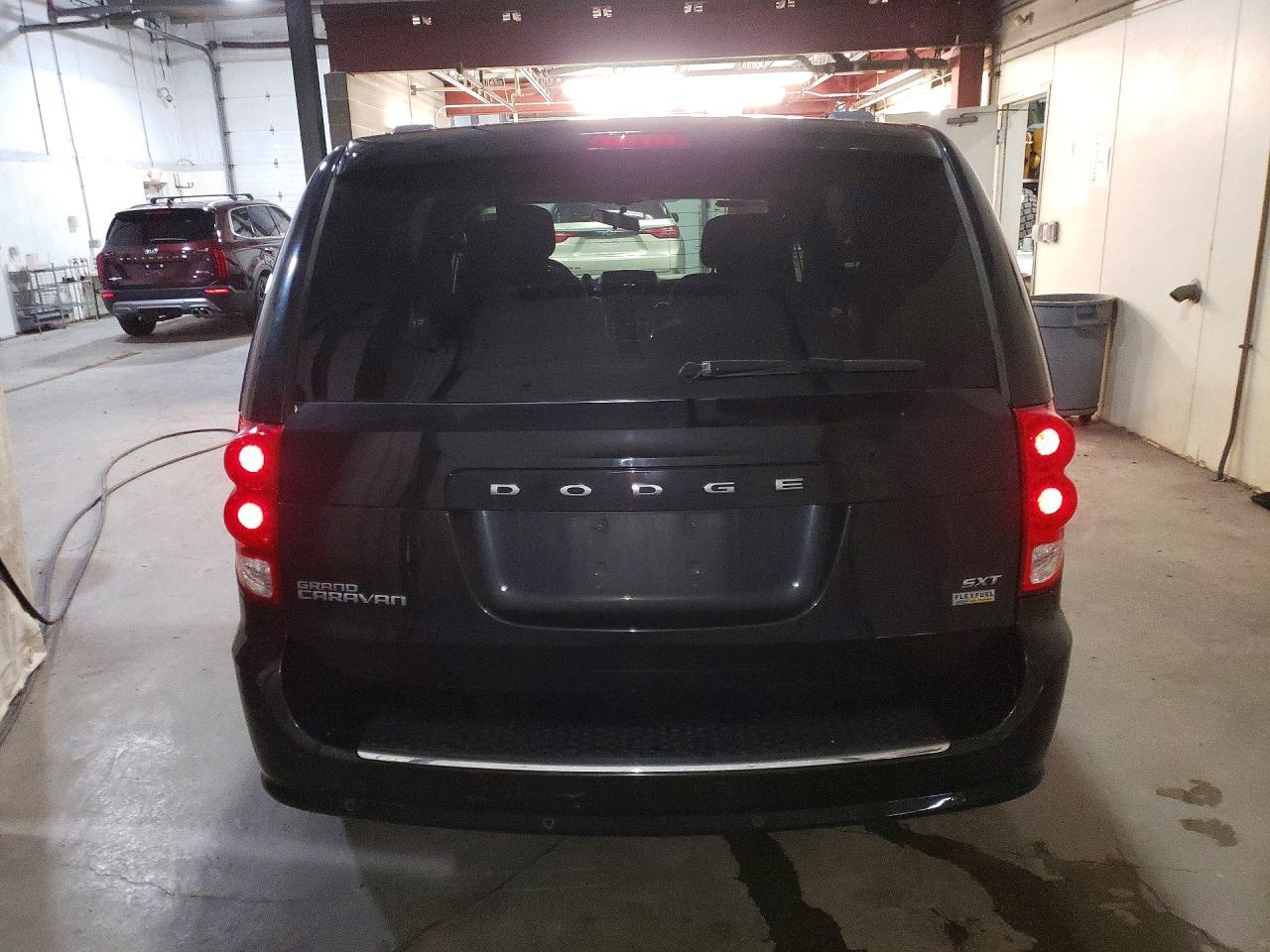 2016 DODGE GRAND CARAVAN