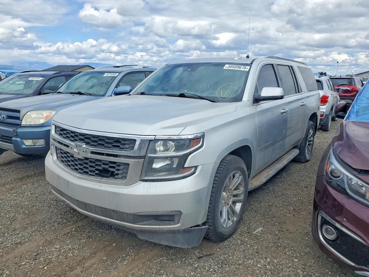2018 CHEVROLET Suburban