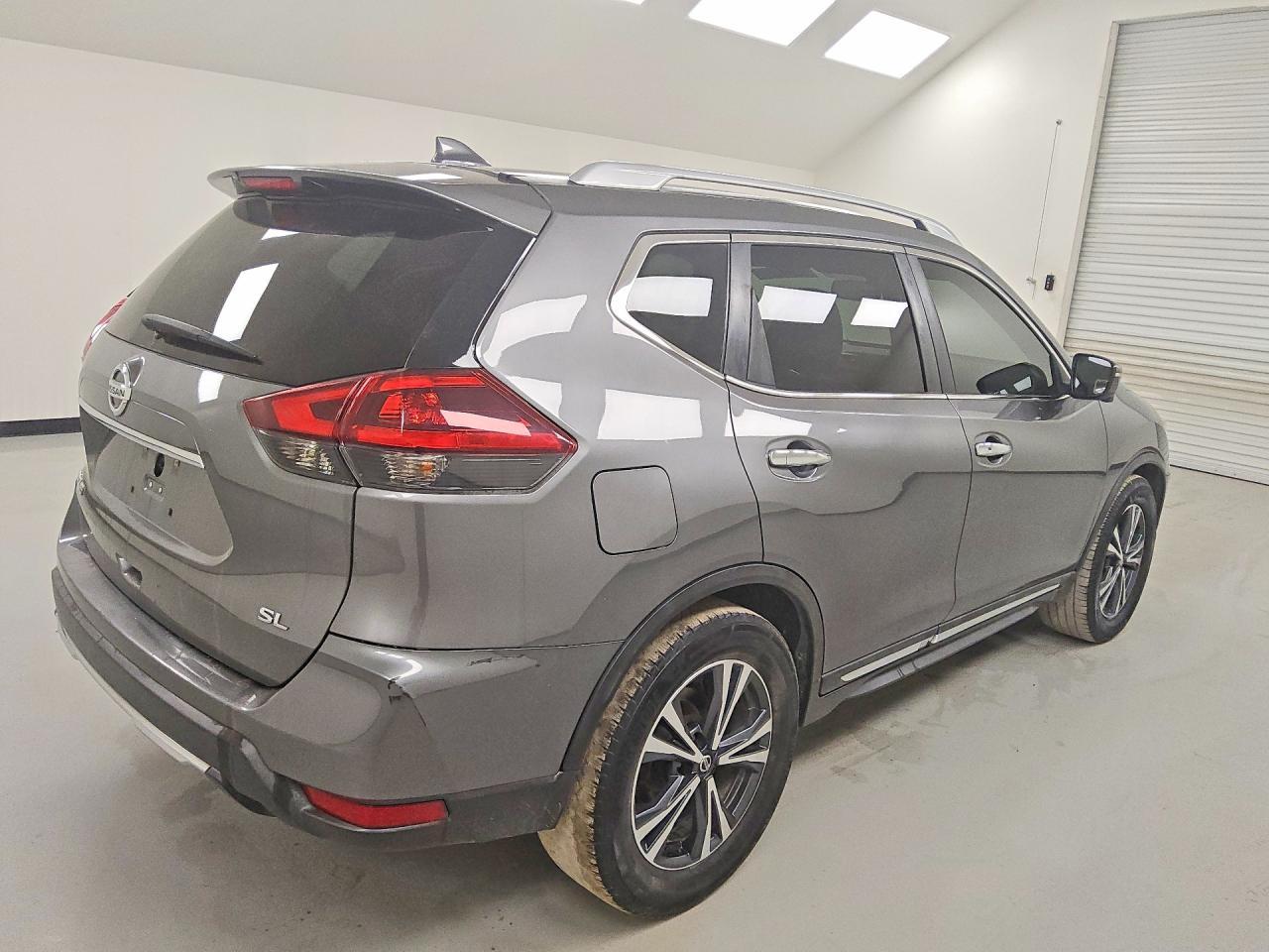 2018 NISSAN ROGUE