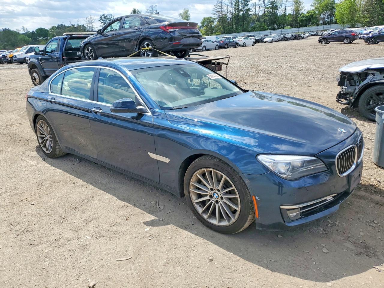 2013 BMW 7 series
