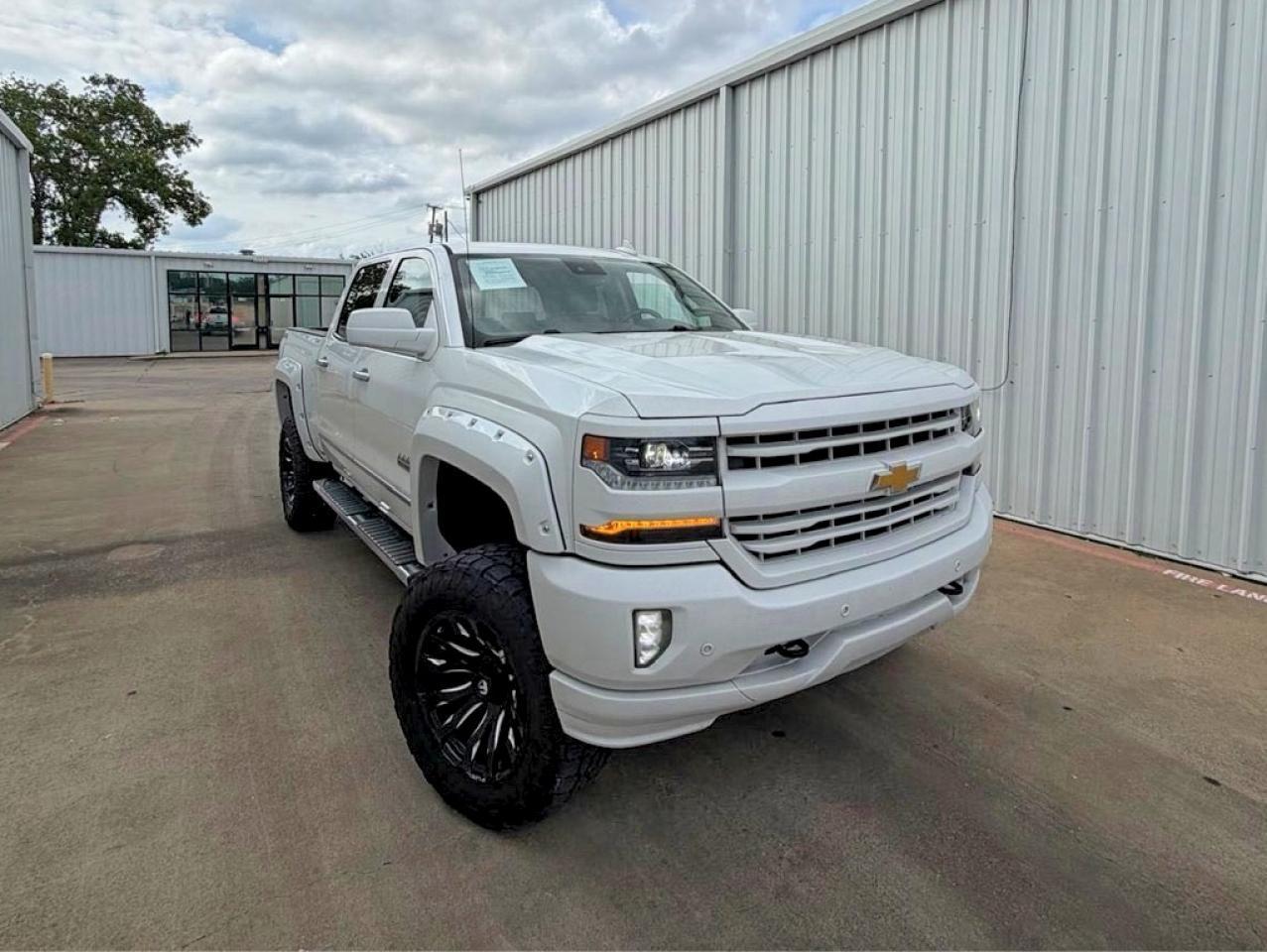 2018 CHEVROLET Silverado