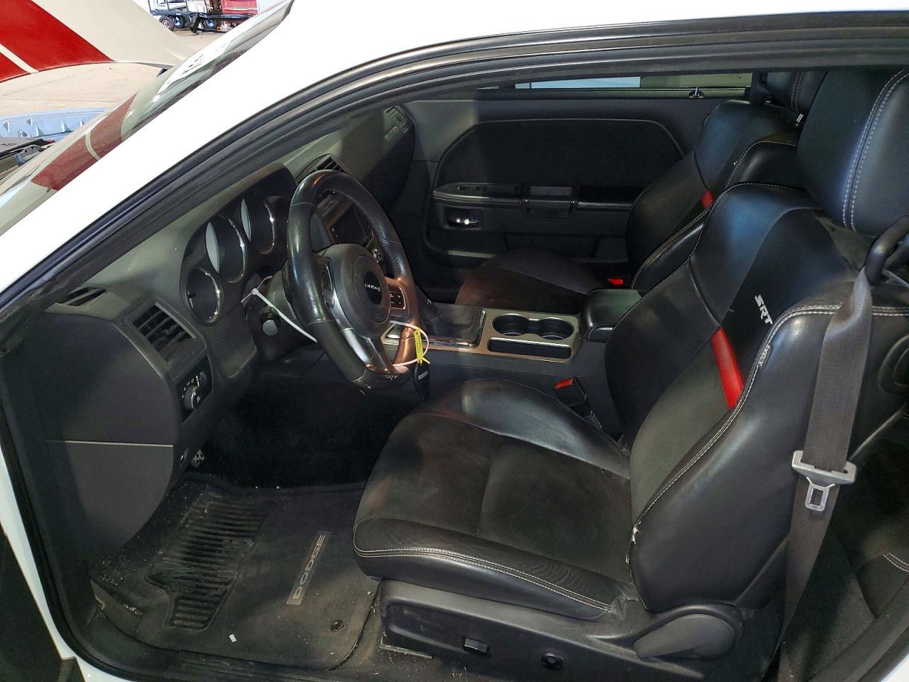 2014 DODGE Challenger