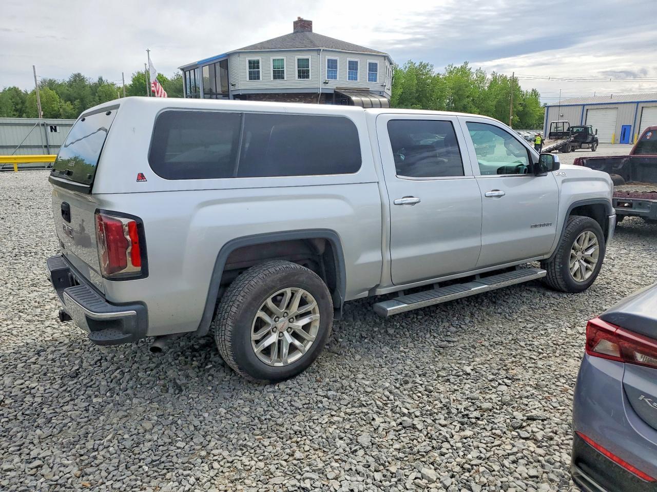2018 GMC Sierra