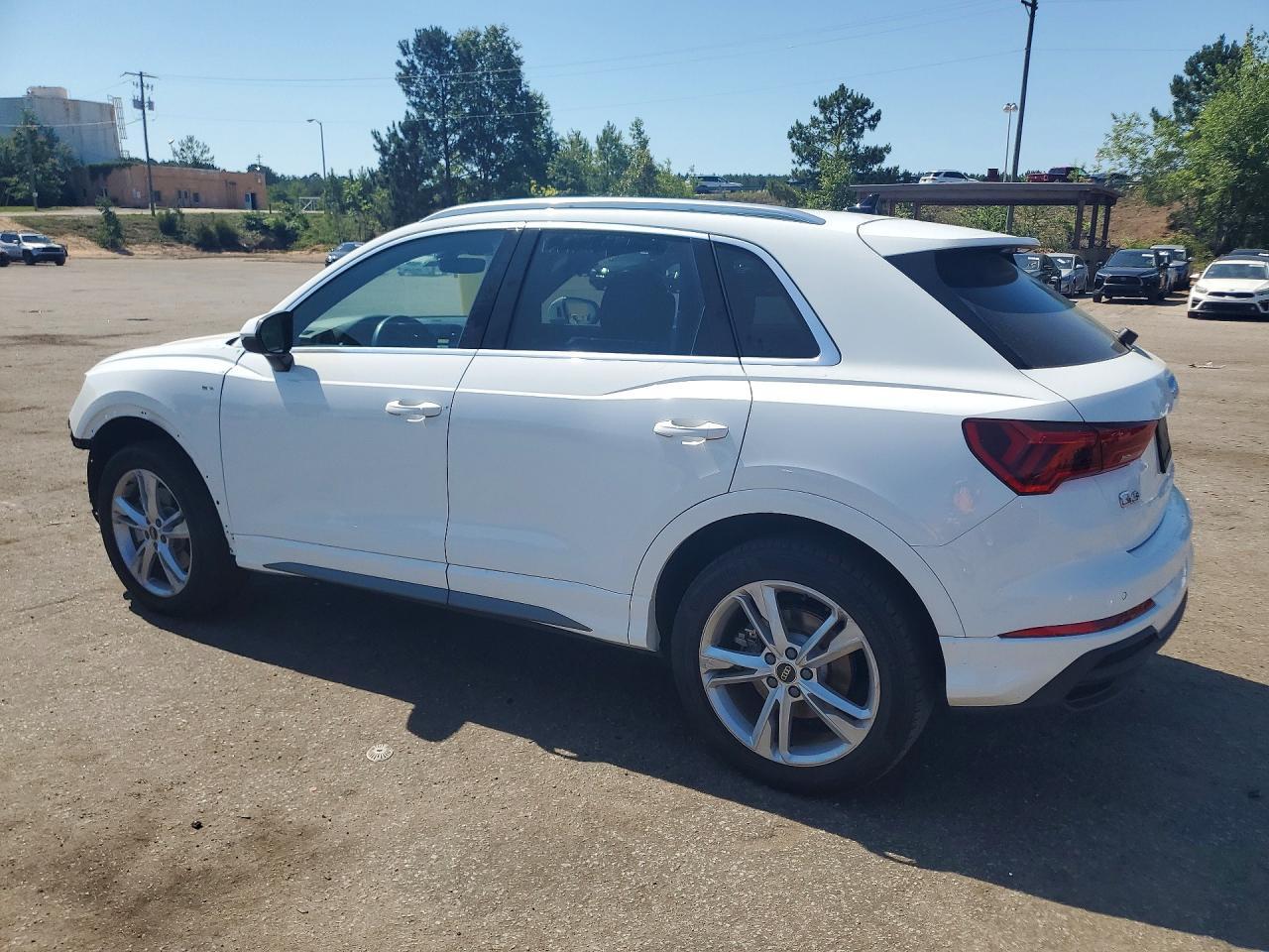 2023 AUDI Q3