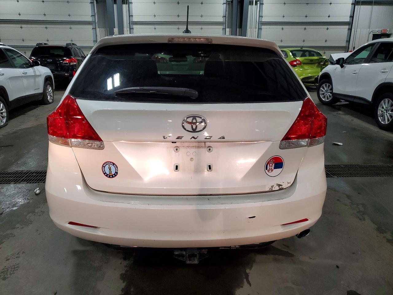 2011 TOYOTA VENZA