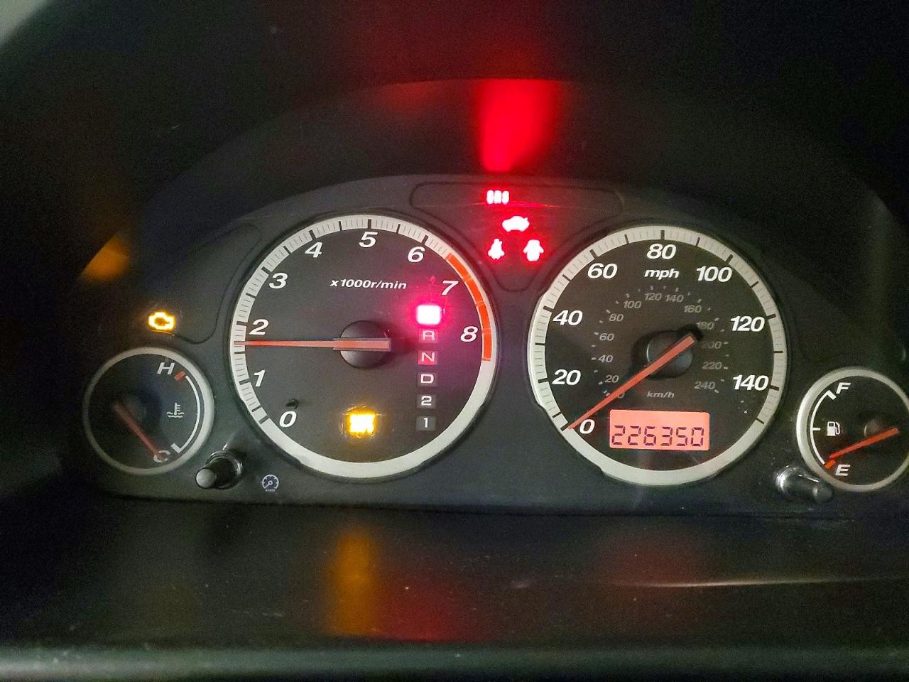 2004 HONDA CR-V