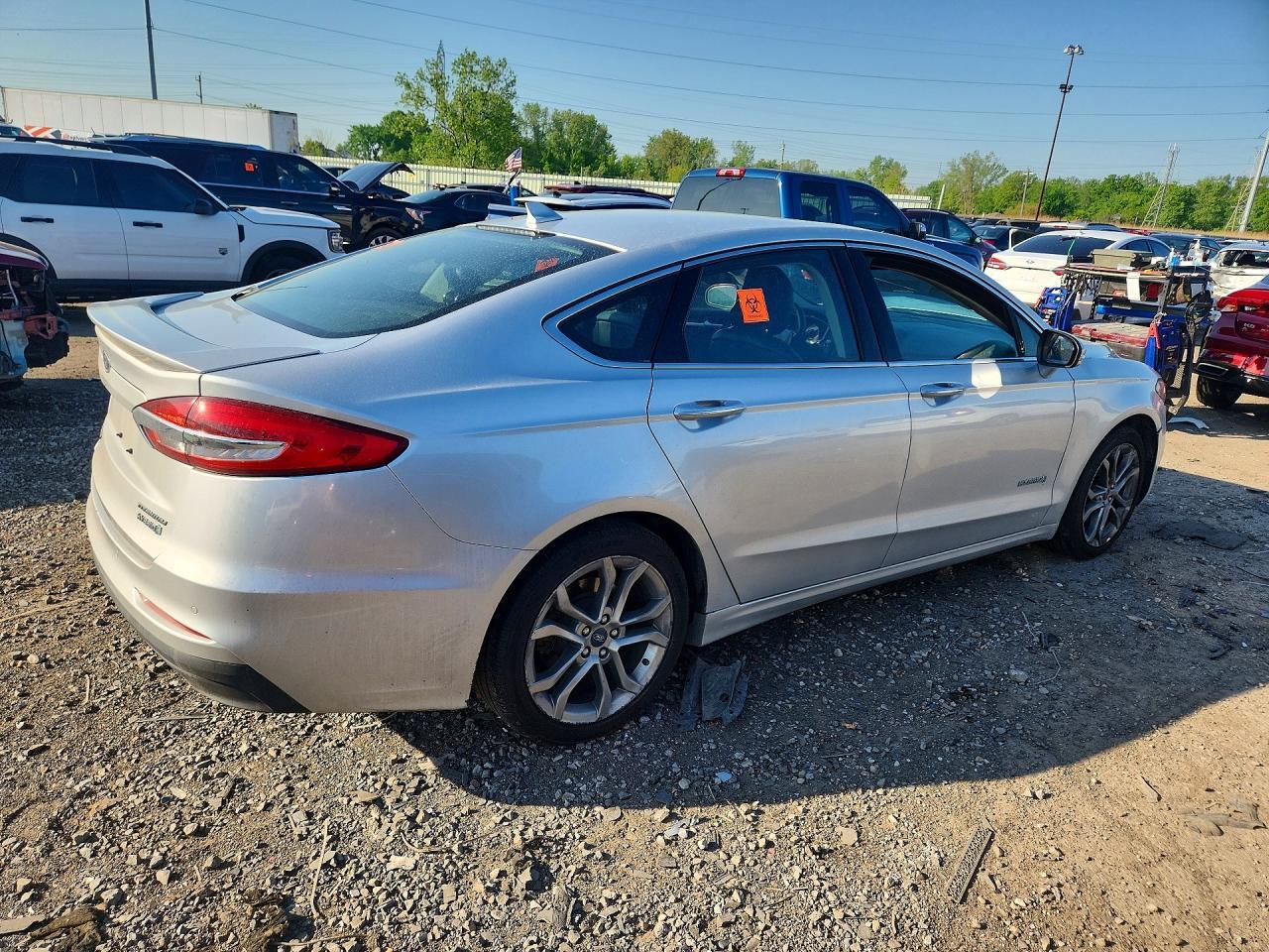 2019 FORD FUSION