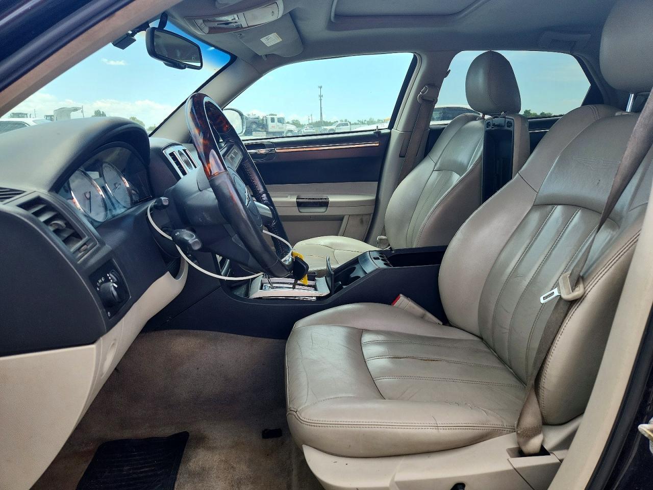 2006 CHRYSLER 300