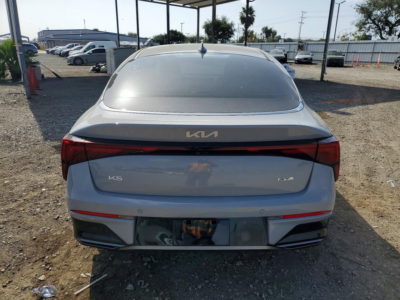 2025 KIA K5