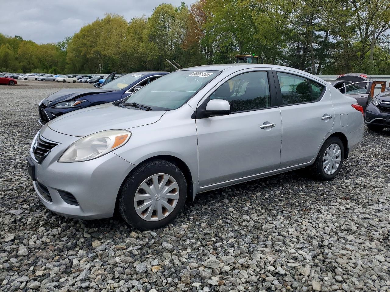 2012 NISSAN VERSA