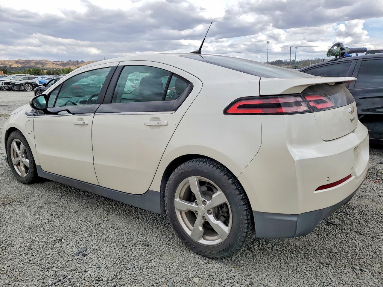 2013 CHEVROLET VOLT
