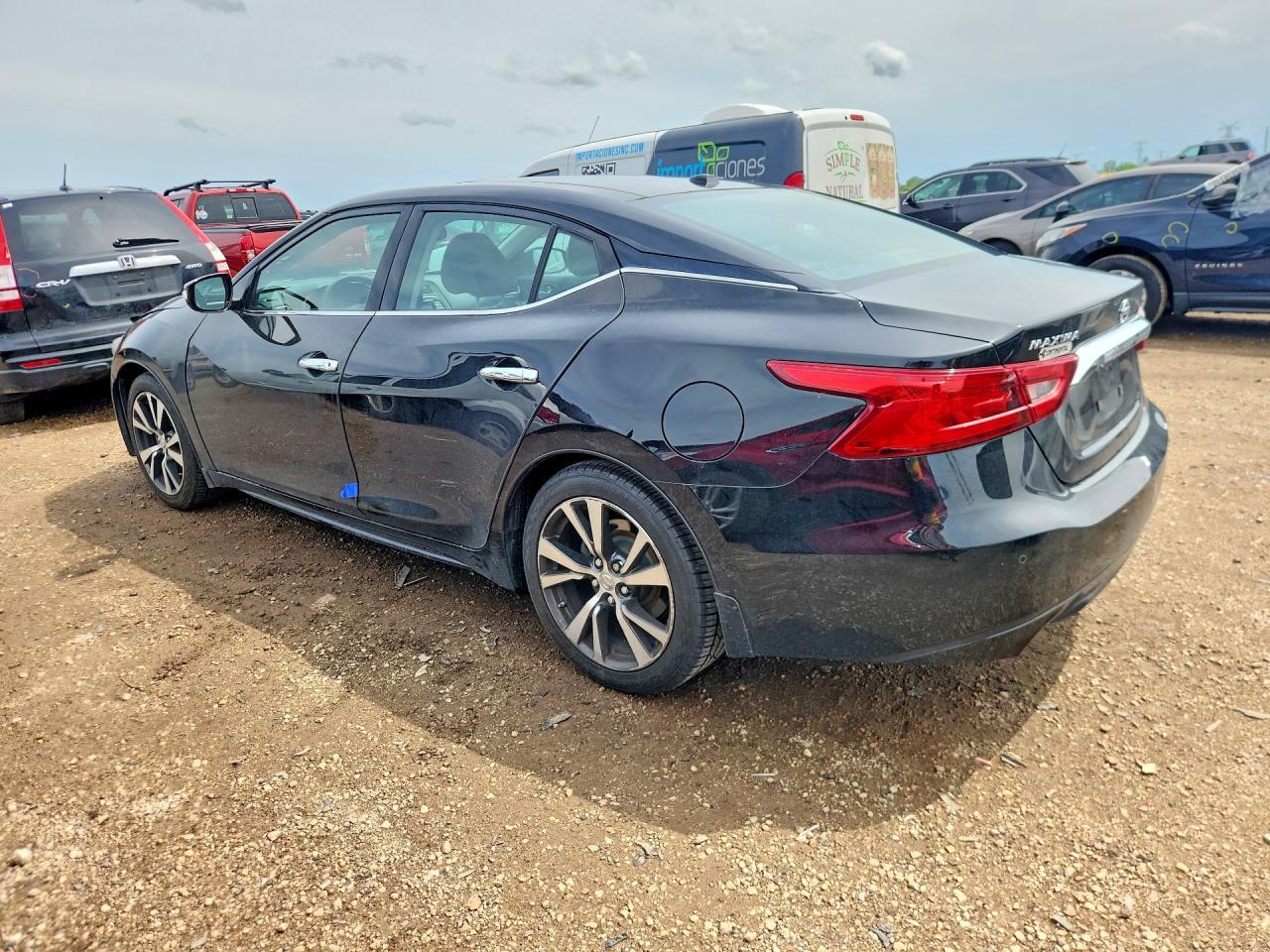 2017 NISSAN Maxima