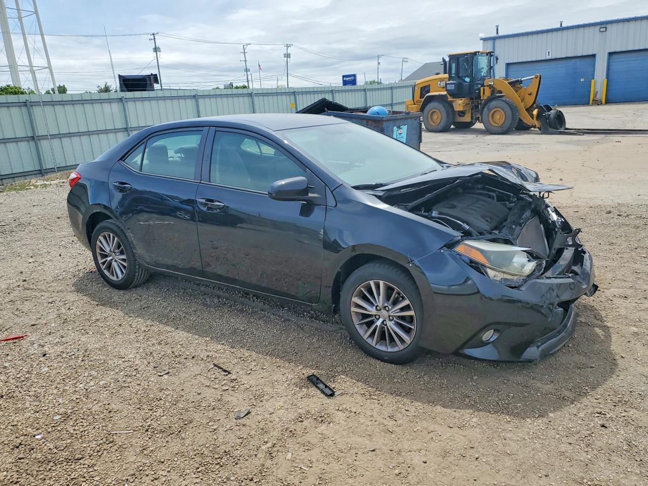 2015 TOYOTA COROLLA