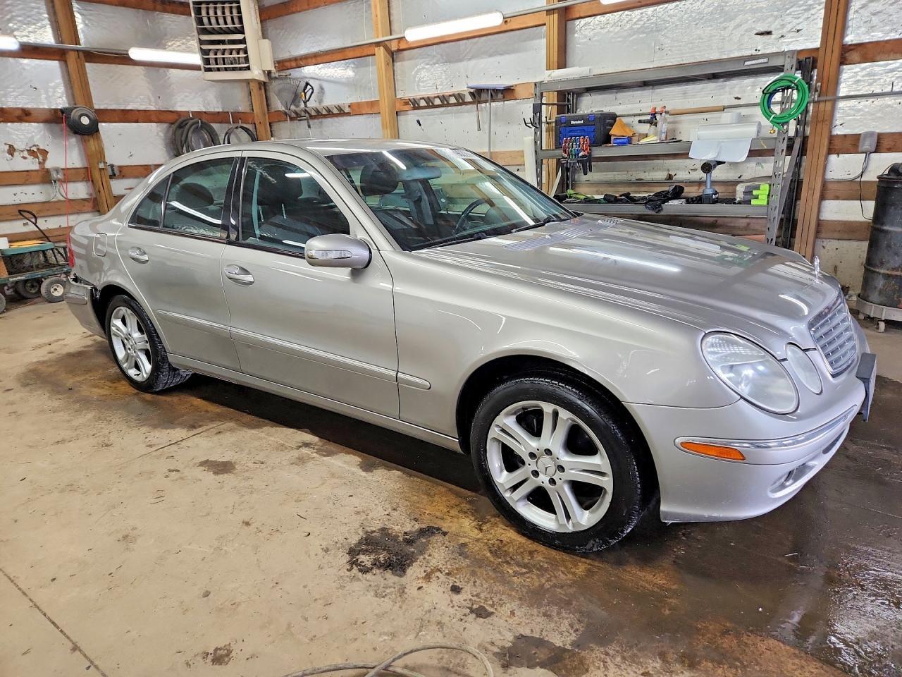 2006 MERCEDES-BENZ E-Class