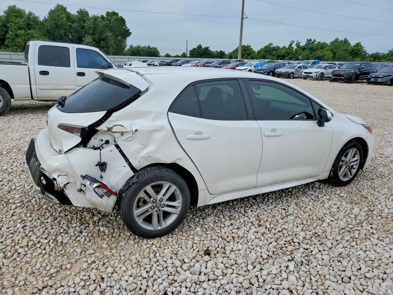 2022 TOYOTA COROLLA