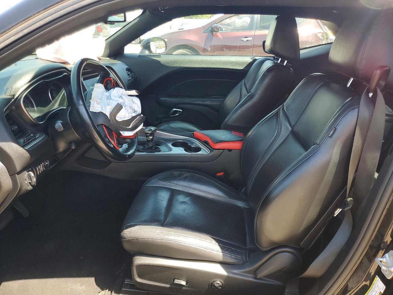2019 DODGE Challenger