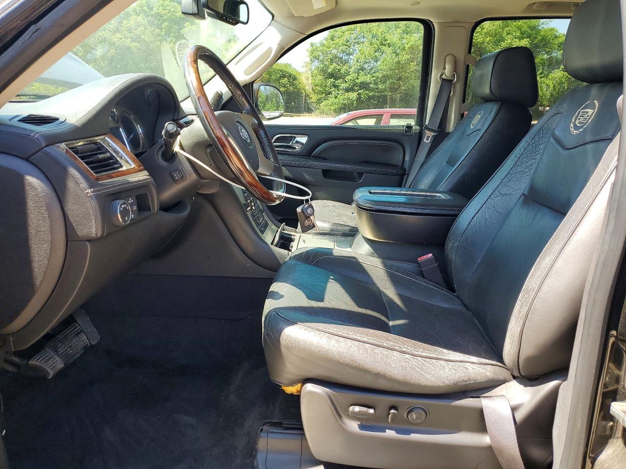 2012 CADILLAC Escalade ESV