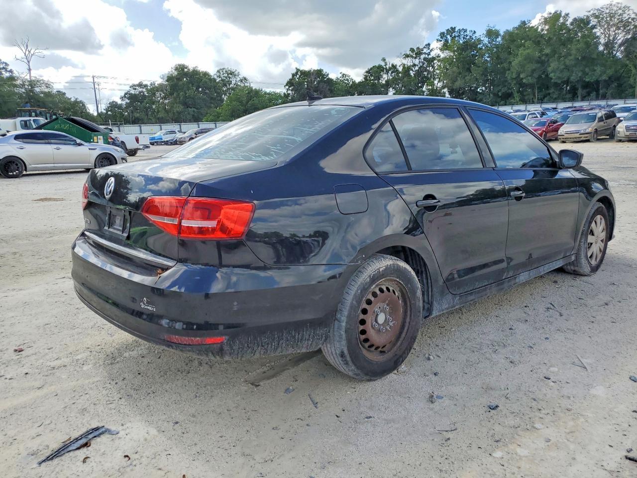 2015 VOLKSWAGEN JETTA