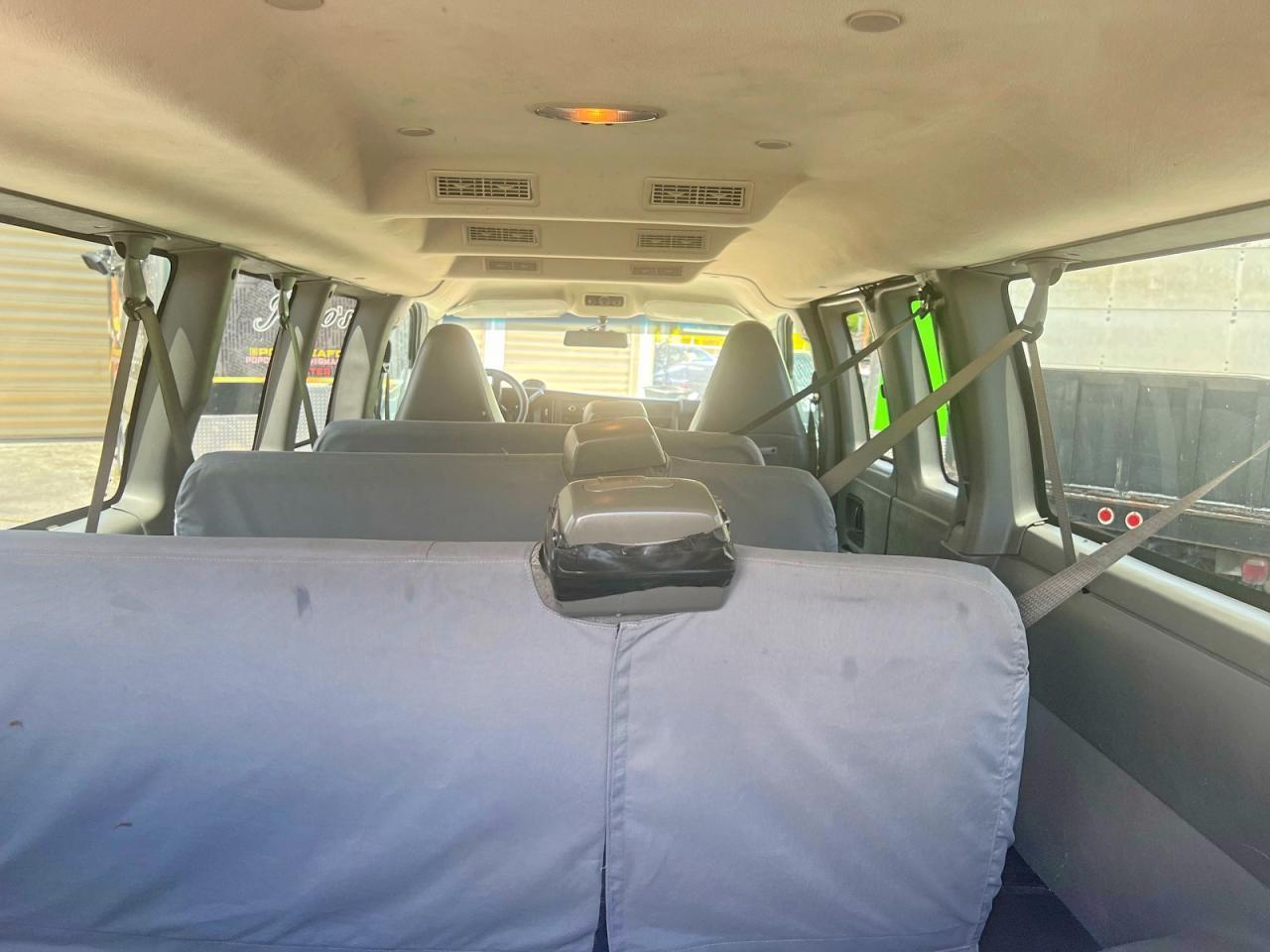 2016 CHEVROLET Express 3500