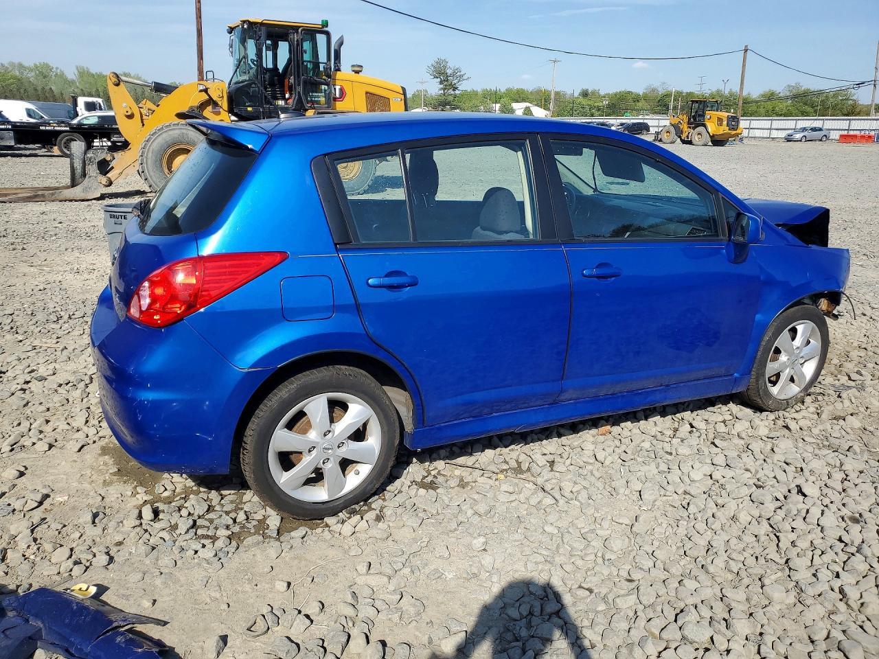 2012 NISSAN VERSA