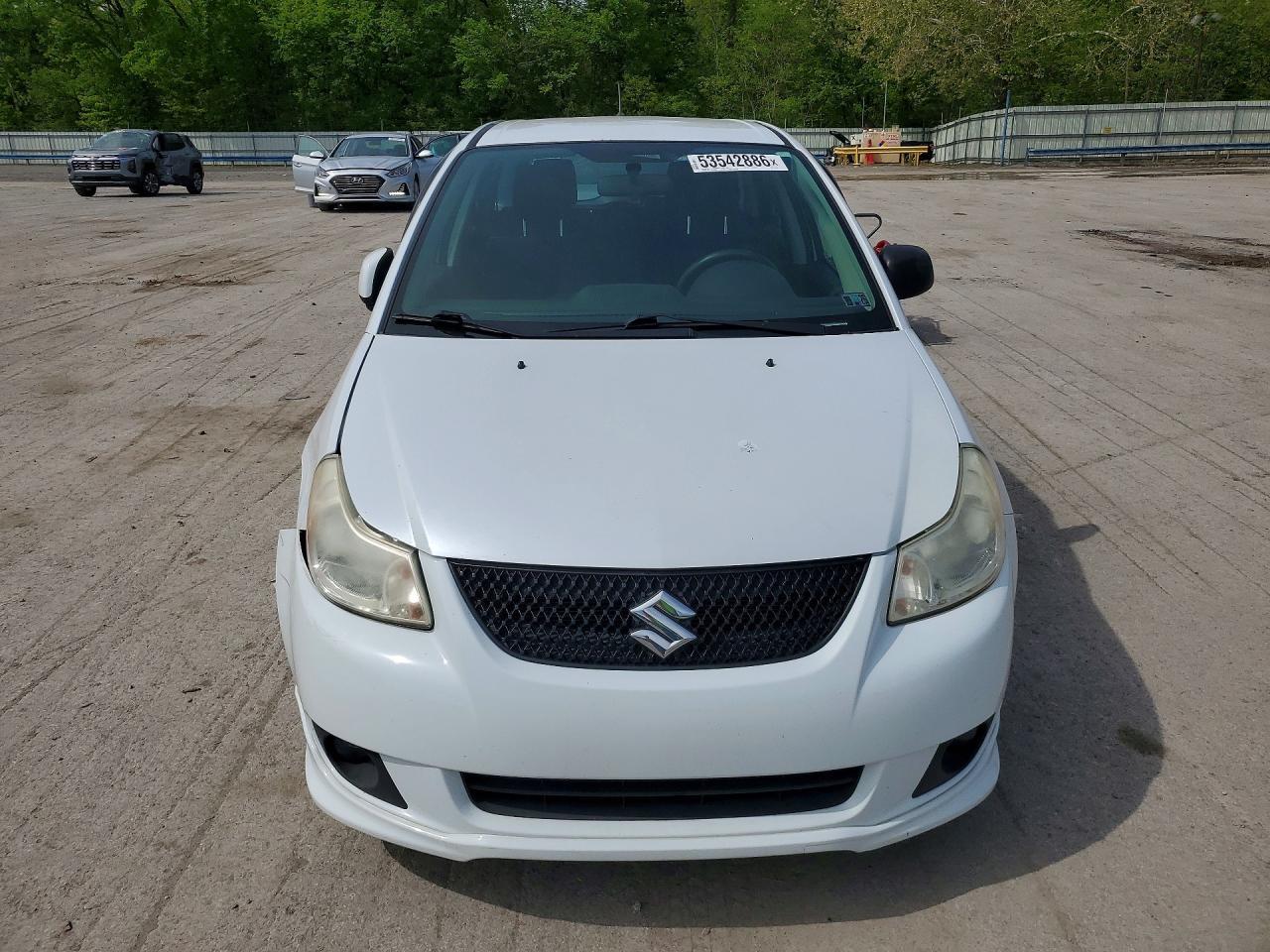 2013 SUZUKI SX4