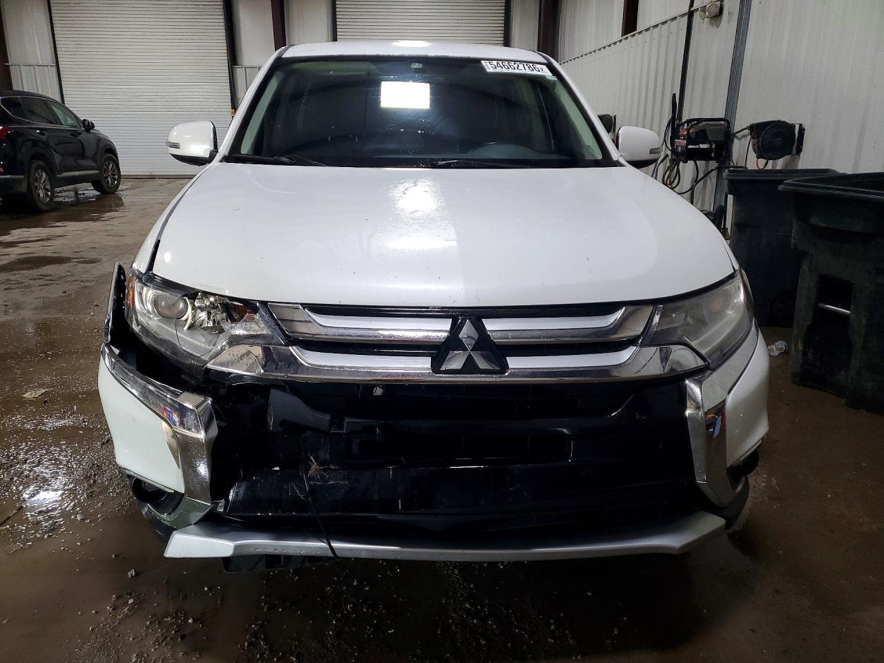 2016 MITSUBISHI outlander