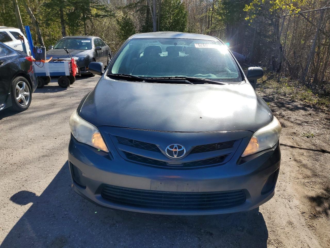 2011 TOYOTA COROLLA