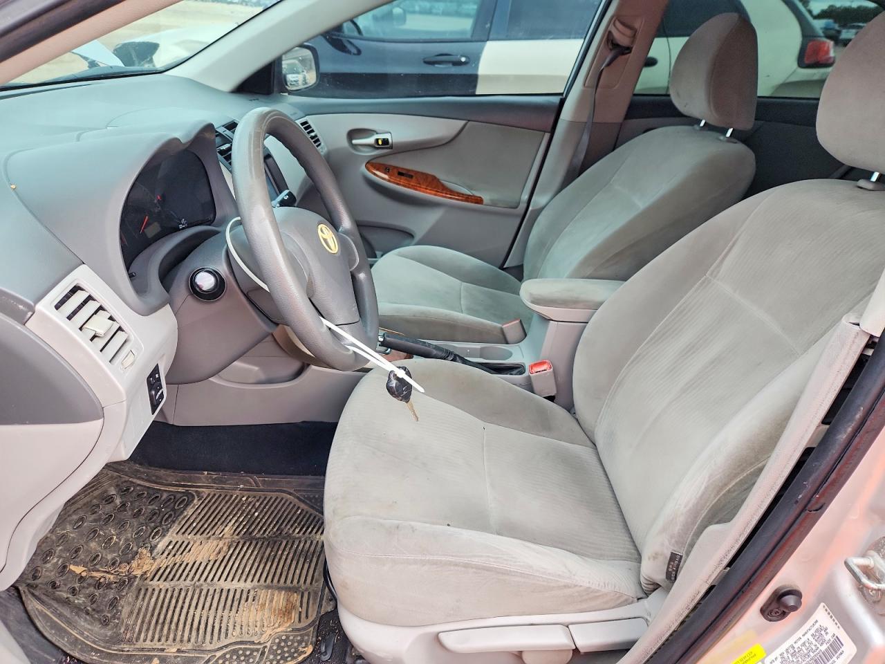 2009 TOYOTA COROLLA