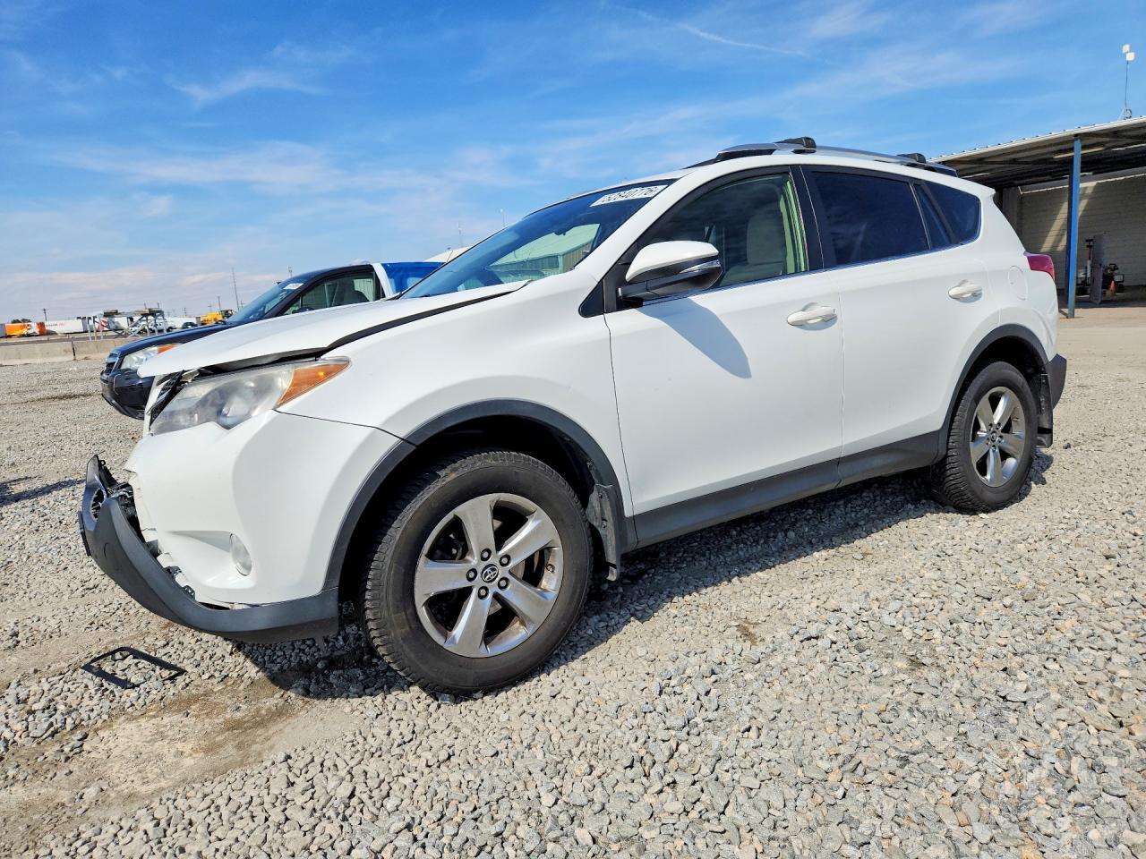 2015 TOYOTA RAV4