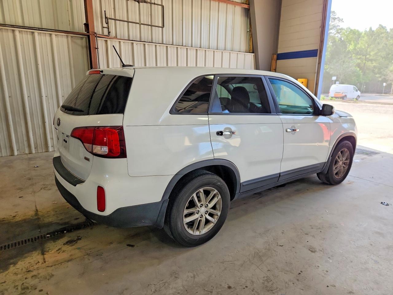 2014 KIA SORENTO